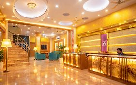 Hotel Golden Oasis - 5 Minute Walk From New Delhi Railway Station